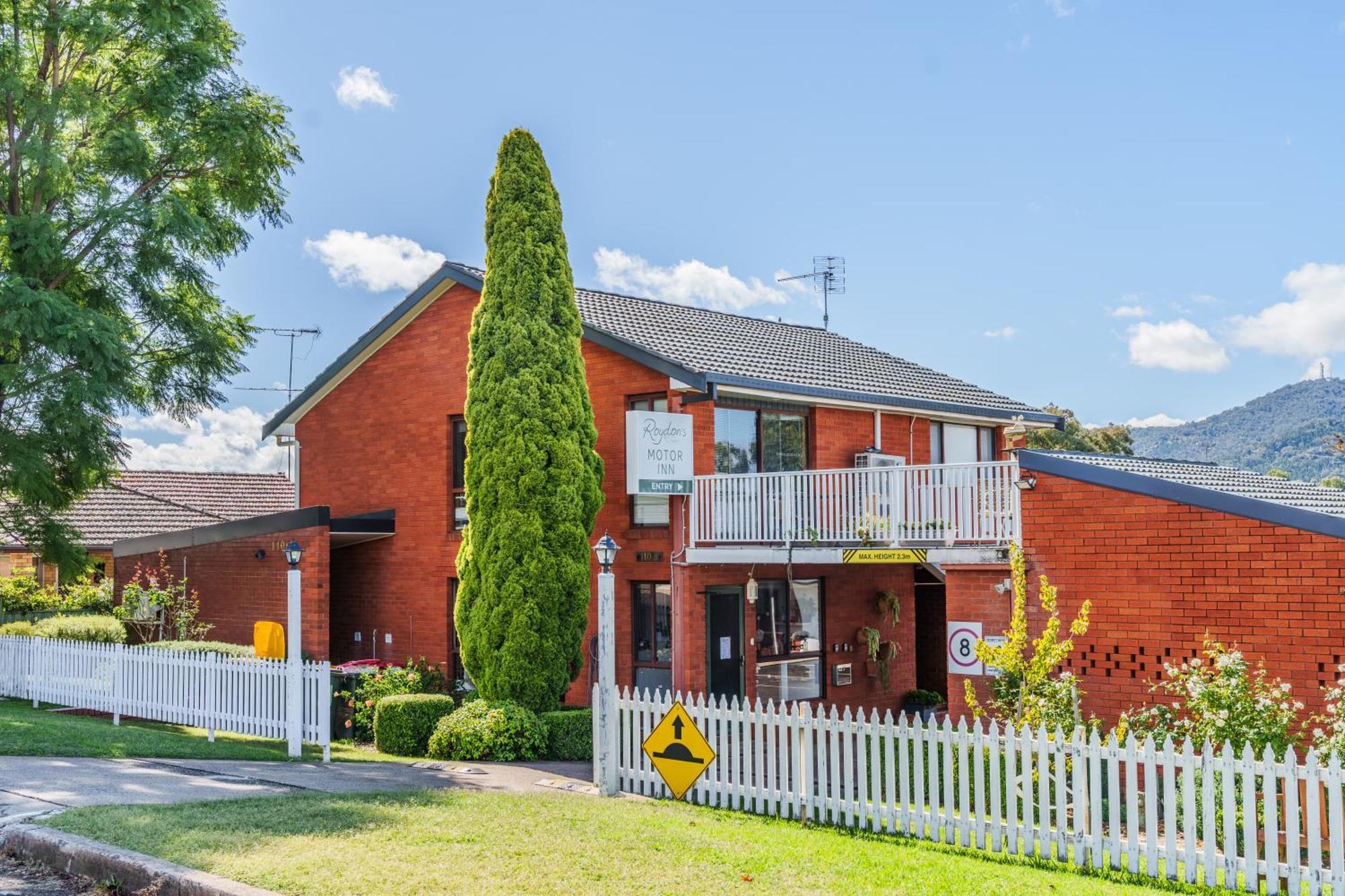 Roydons Motor Inn Tamworth Buitenkant foto