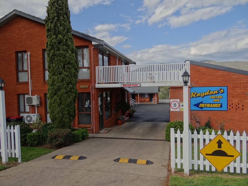 Roydons Motor Inn Tamworth Buitenkant foto