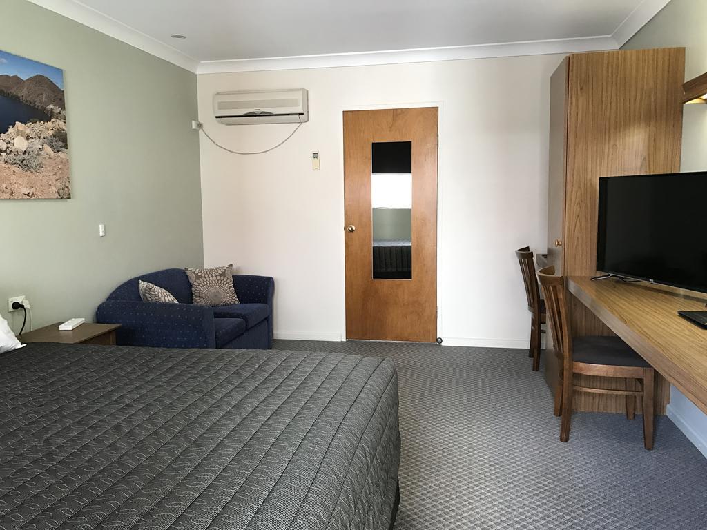 Roydons Motor Inn Tamworth Buitenkant foto