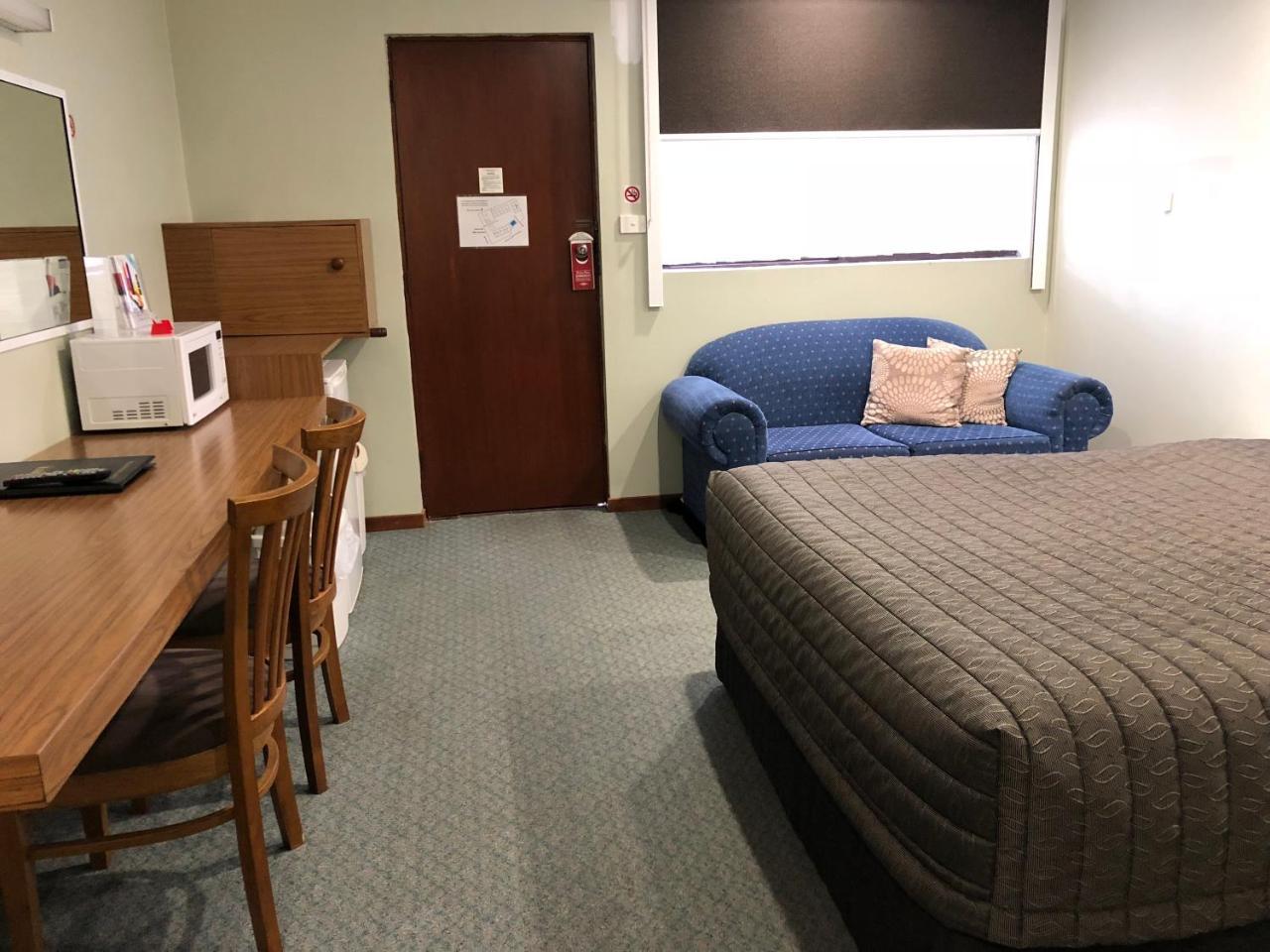 Roydons Motor Inn Tamworth Buitenkant foto